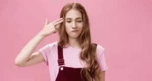 Why Does my Hair Curl At The Ends? Why Does My Hair Curl At The Ends?